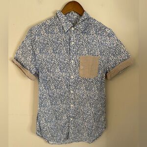WON contemporary short sleeve button up blue tan white leaf pattern SZ medium